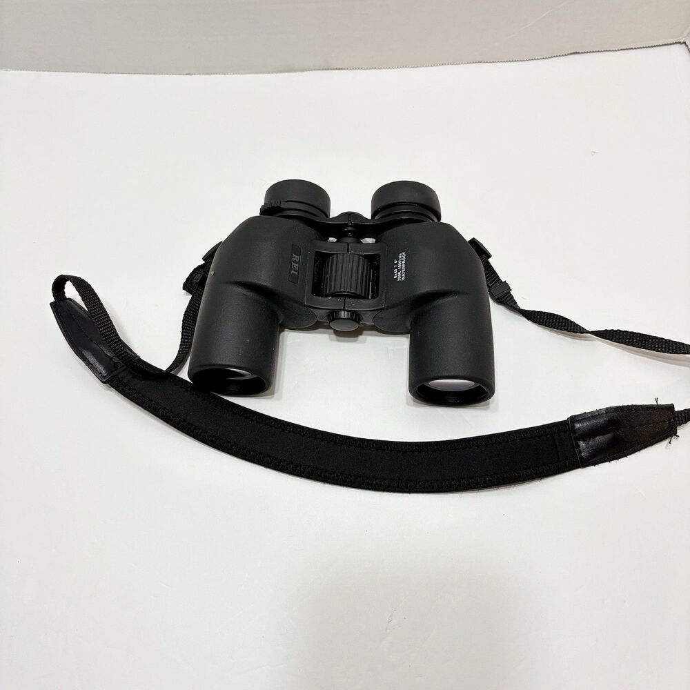Binoculars Waterproof anx Fogproof 8x40 7.6° REI Product READ DESCRIPTION